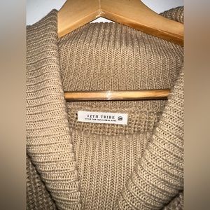 12th Tribe mauve crop sweater